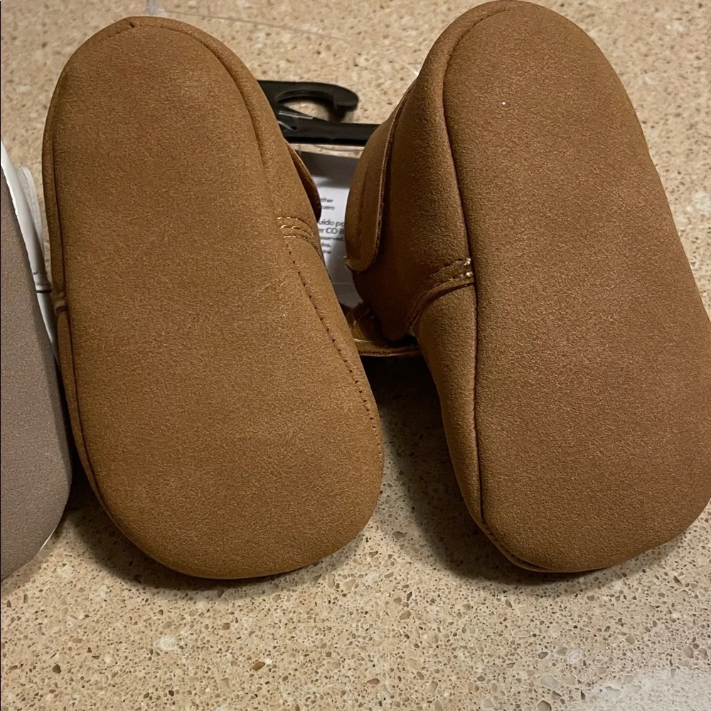 Child of Mine White and Brown Baby Shoe Set